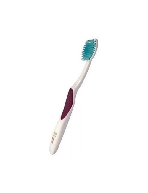 CEPILLO DENTAL CON XYLITOL SUAVE IRISANA